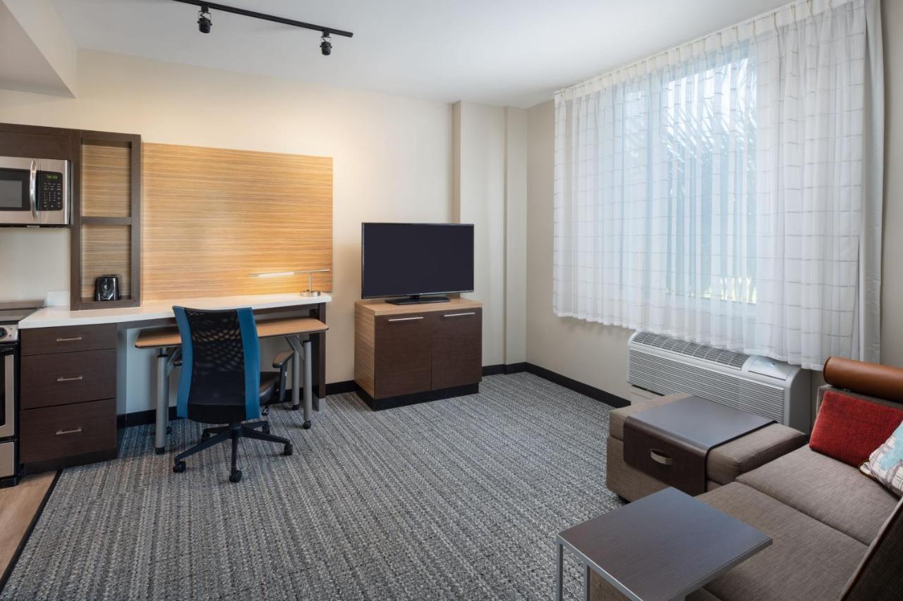 Towneplace Suites Miami Kendall West Kendale Lakes Exteriör bild